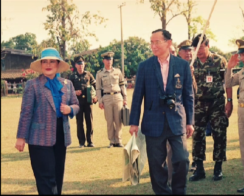 ซาบซึ้งในพระราชกรณียกิจด้วยพระราชหฤทัยอันเปี่ยมเมตตา